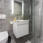Rose Apartment *